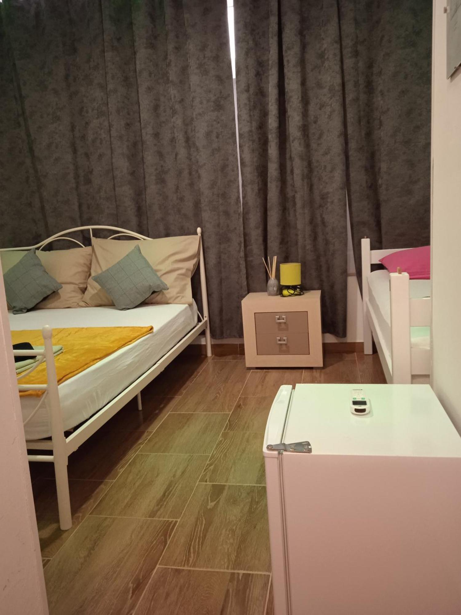 Ostello Dioklecijan Delux Spalato Esterno foto